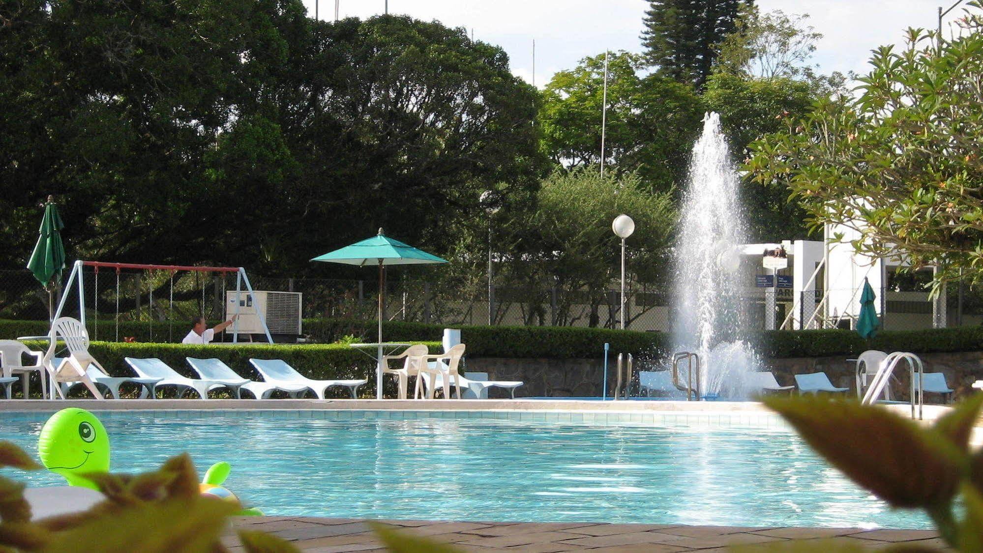 Hotel Brasil เซาโลว์เรงโซ ภายนอก รูปภาพ